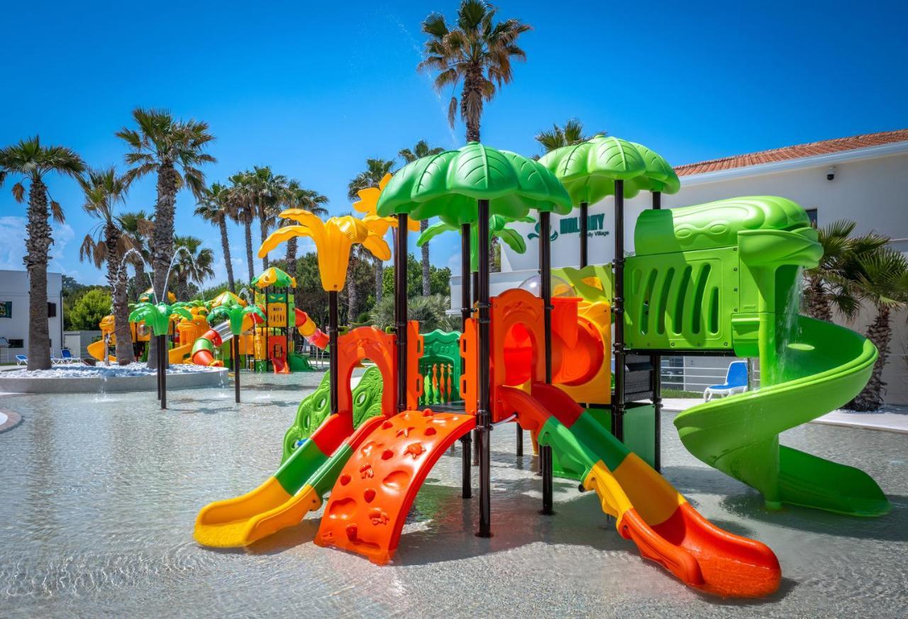 Holiday Family Village Porto SantʼElpidio Exteriér fotografie