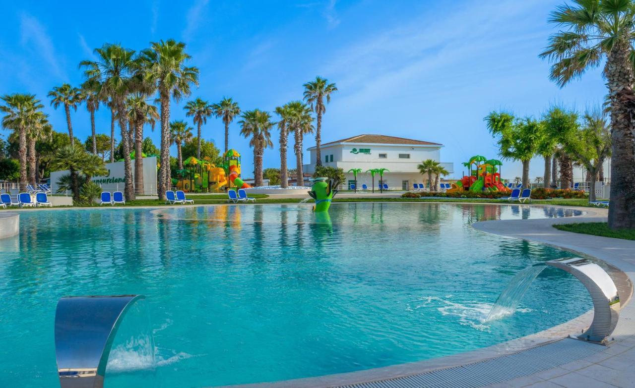 Holiday Family Village Porto SantʼElpidio Exteriér fotografie