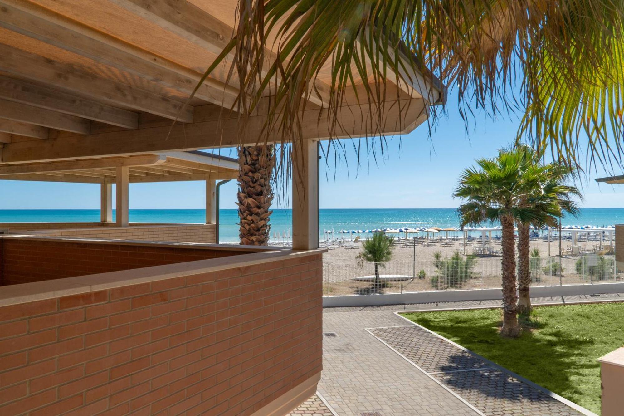 Holiday Family Village Porto SantʼElpidio Exteriér fotografie